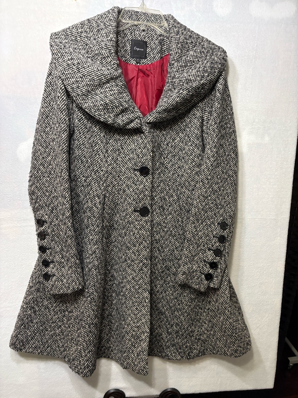 Express Black & White Herringbone Size Small
